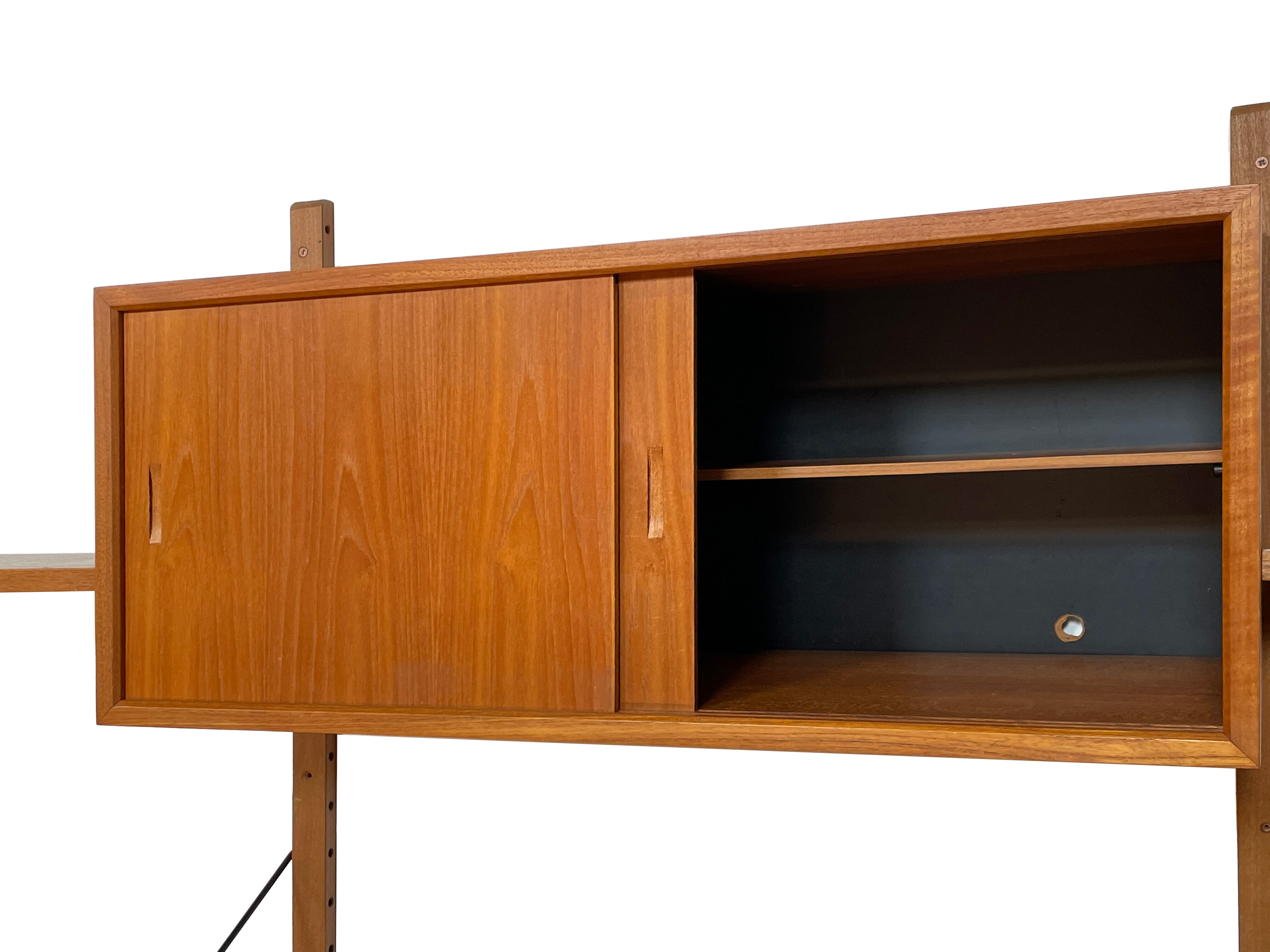 Vintage Poul Cadovius Royal System wall system wall unit