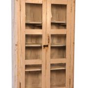 Ancienne vitrine en teck birman patine blanché-écrue