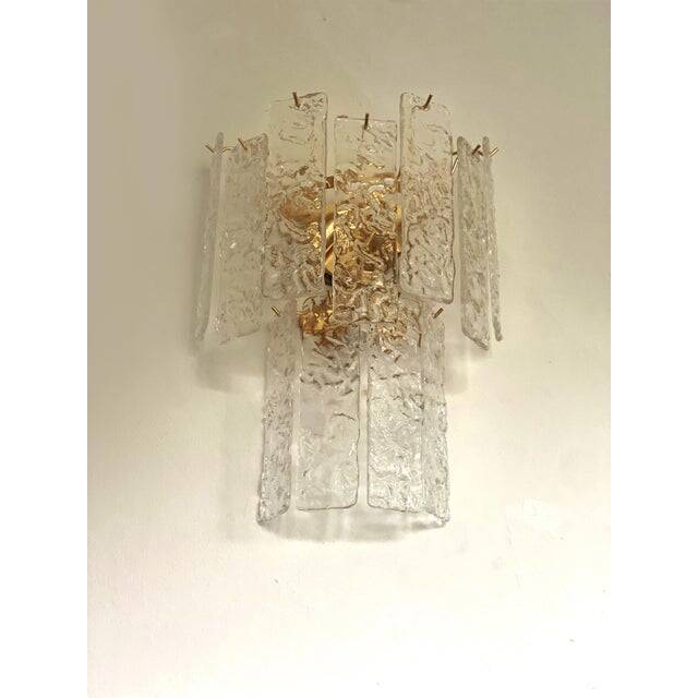 Pair of contemporary hammered strips ”listelli” murano glass wall sconces