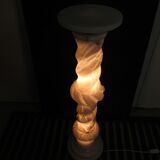 Column, illuminating marble harness