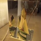 Boat lamp integrated into the base