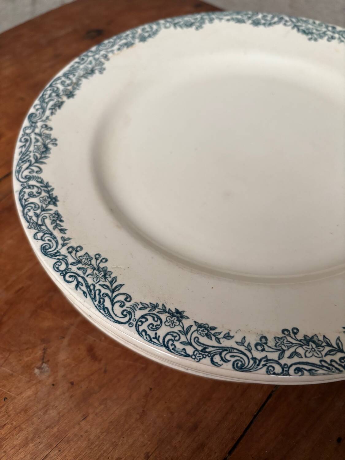 Green Fire Earth Set 6 large plates and 6 small plates