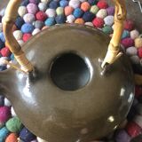 Flat ceramic teapot