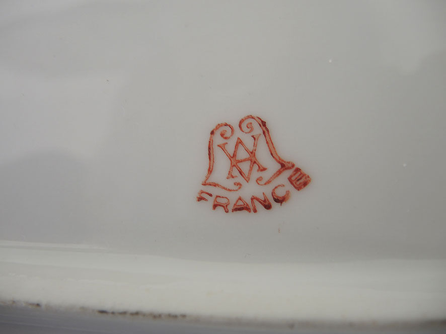 Limoges porcelain tableware set