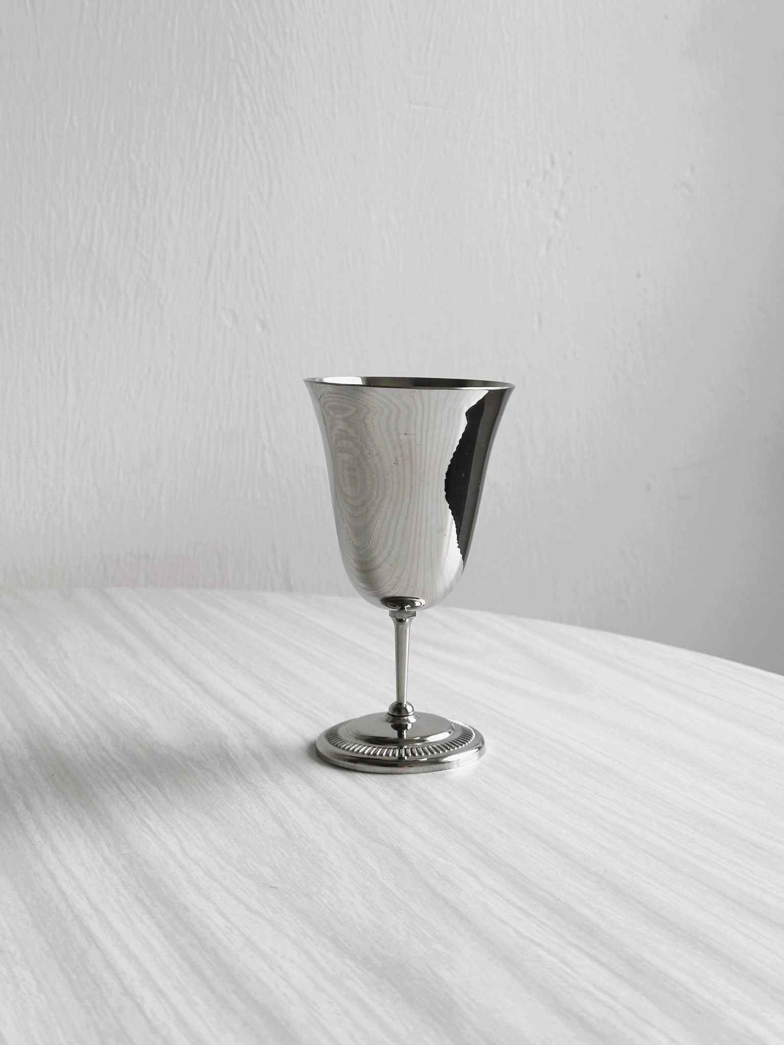 Lot de 8 coupes à pied