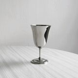 Set of 8 stemmed cups