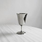 Lot de 8 coupes à pied