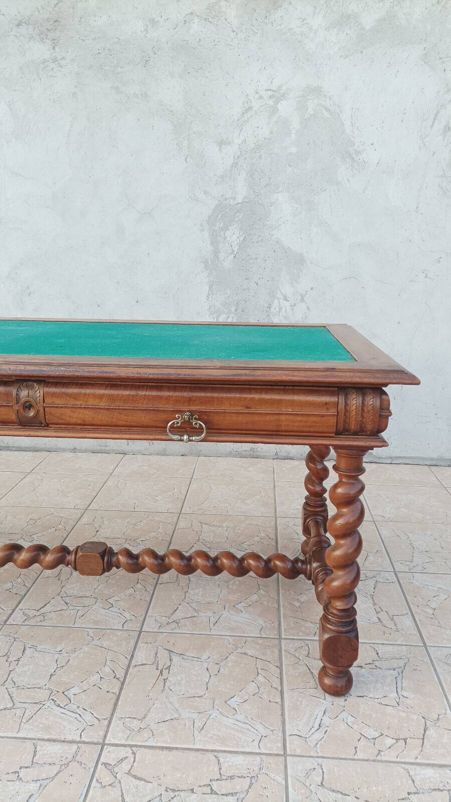 Louis XIII desk in walnut