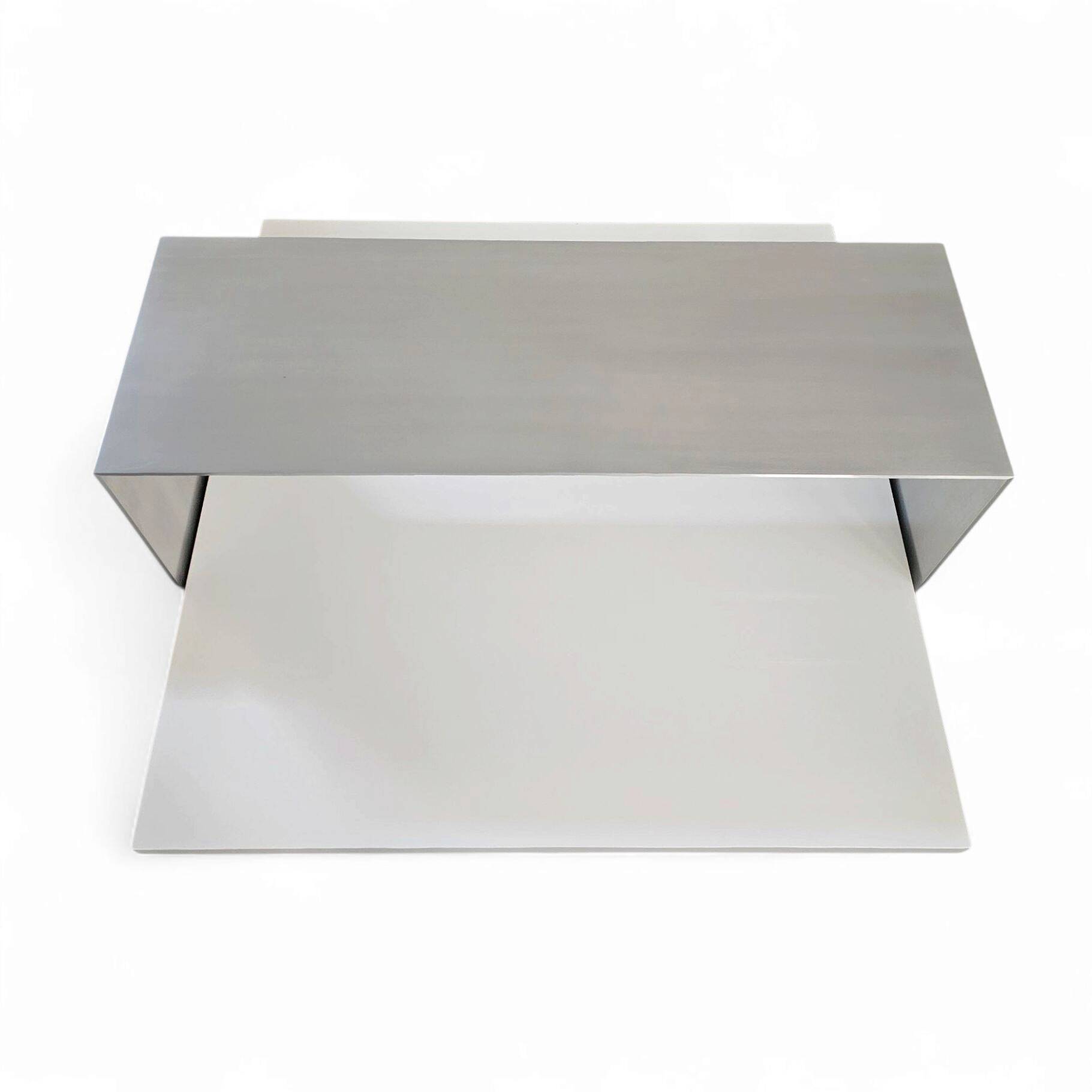 Minimalism / Coffee table / Model 261 Note / Piero Lissoni / Cassina / 2001