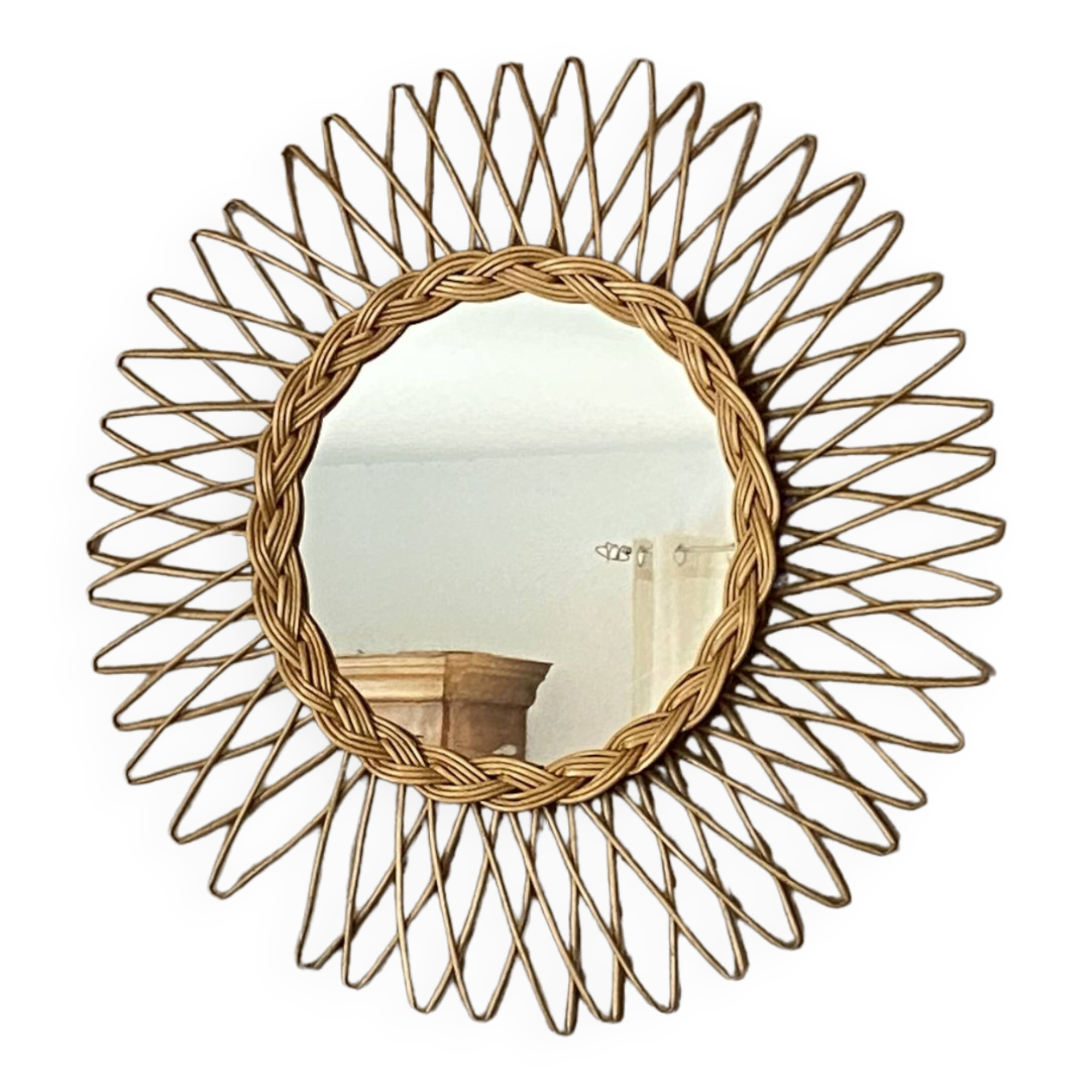 Sun mirror in woven rattan. 50cm. 1960.