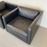 Pair of Black Leather Cube Club-Chairs by Charles Pfister for Knoll, 1980s