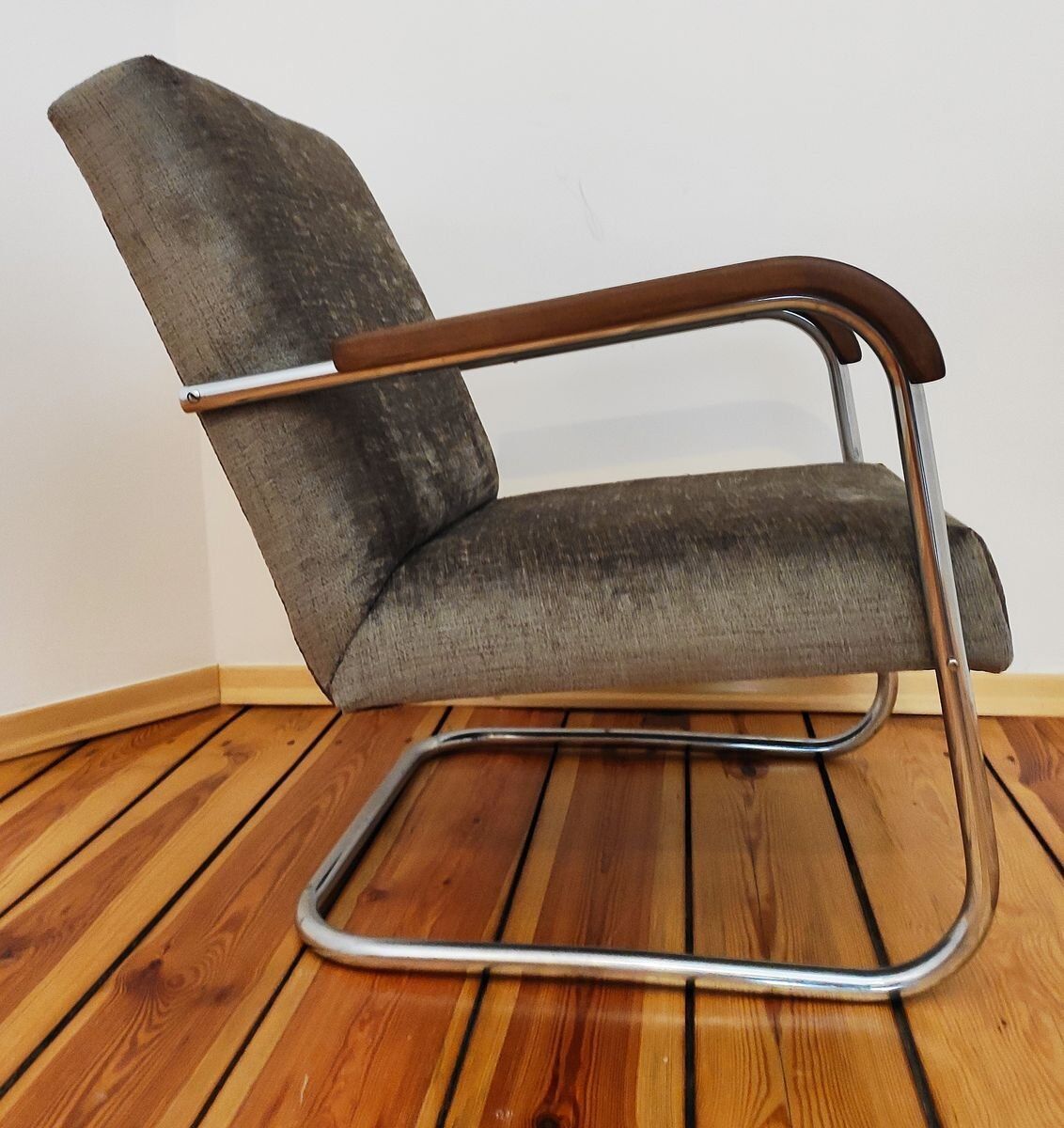 Armchair by R. Slezak, Czechoslovakia, 1930s