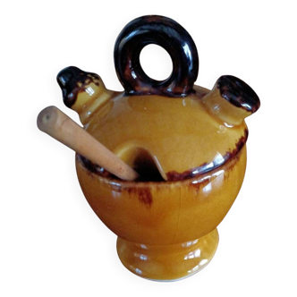 Provencal jug-style mustard pot