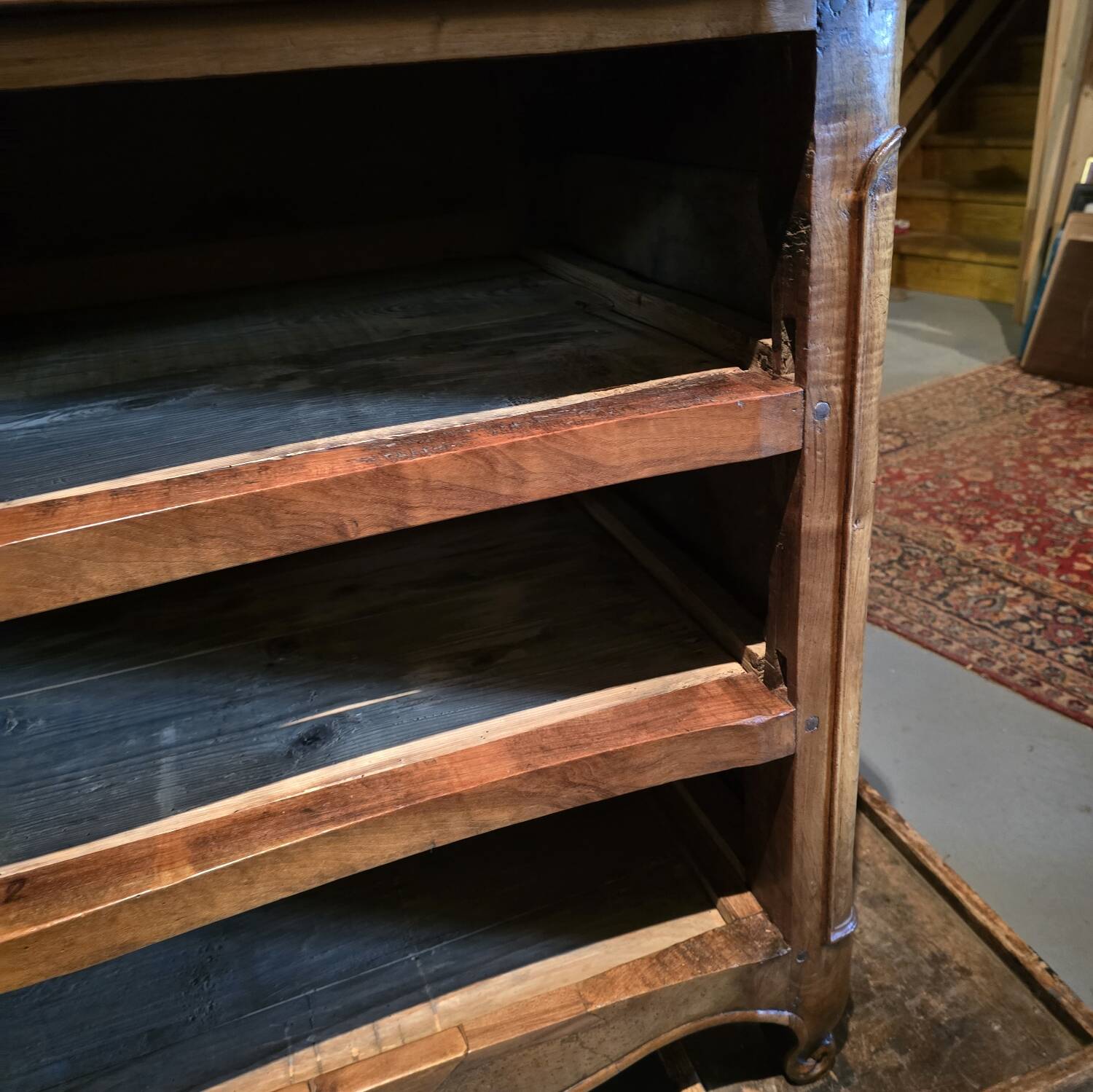 Curved Louis XV commode, 18th century.