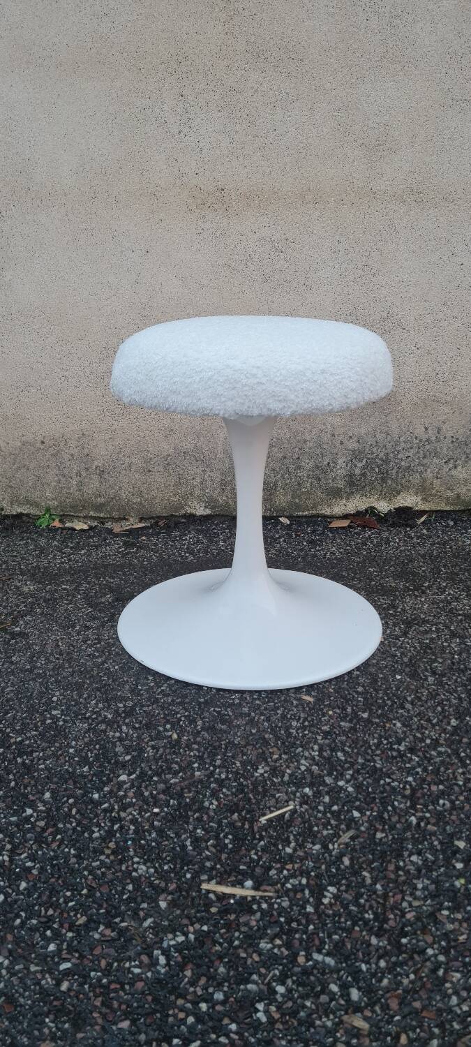 Tabouret tulipe 1980