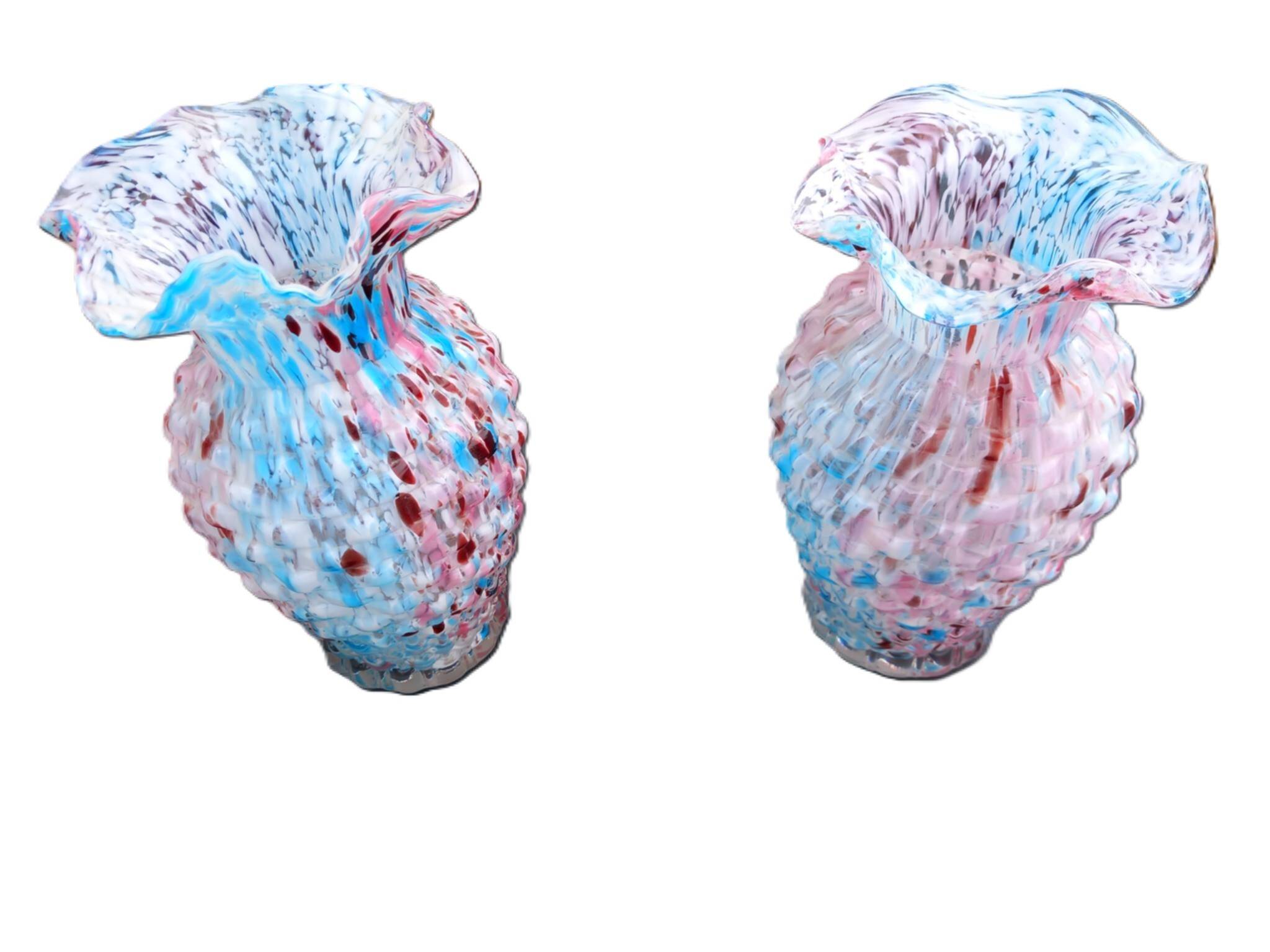 2 anciens vases en verre jaspé, dits style Clichy