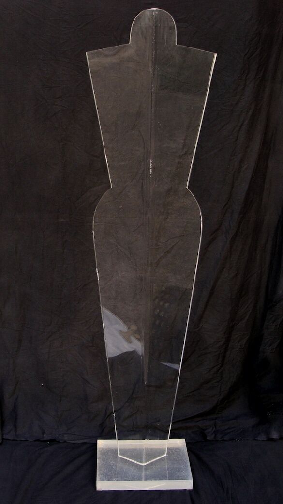 Vintage mannequin in Plexiglas