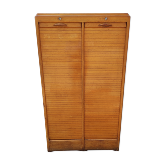 Filing cabinet 2 curtains 30 years 40