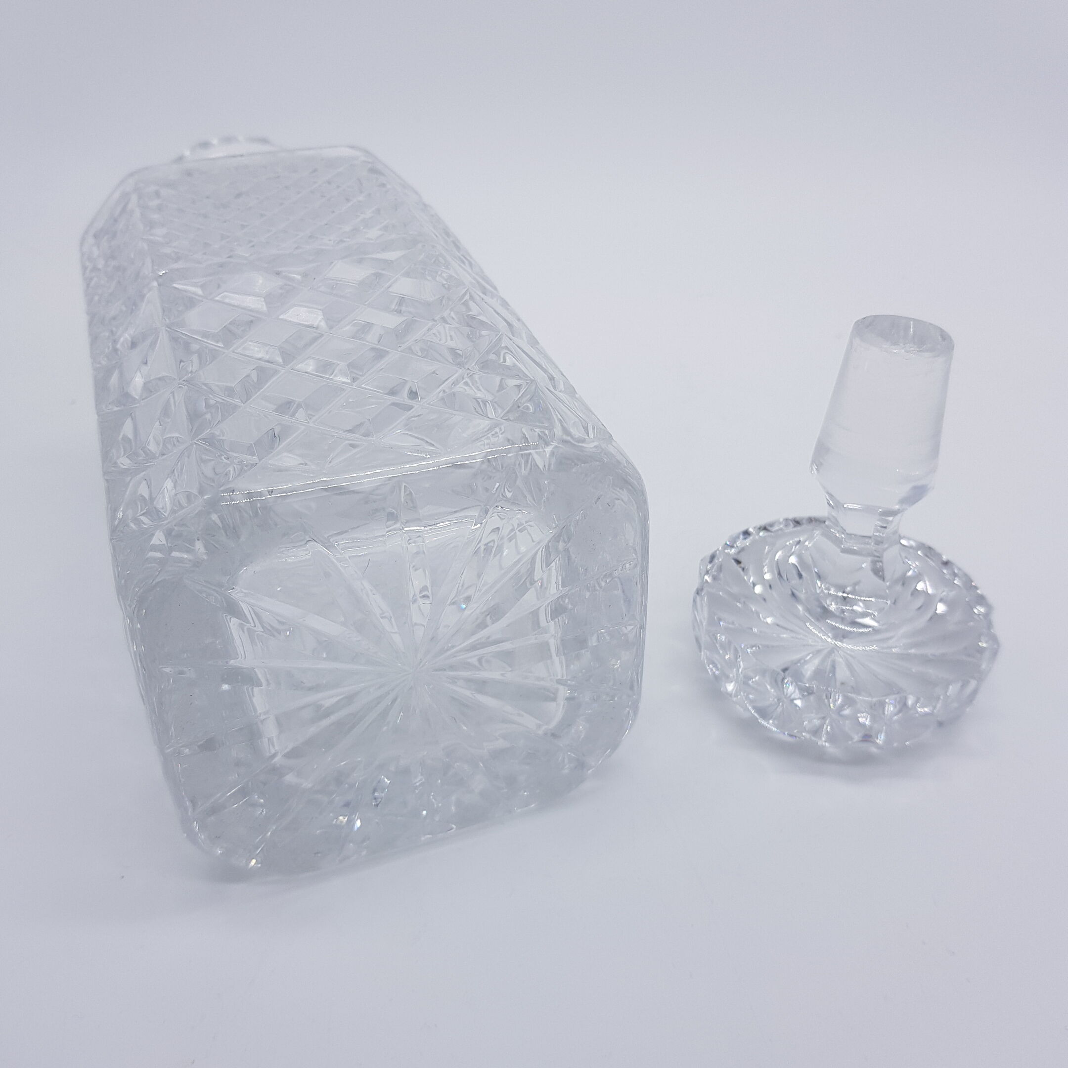 Square-shaped crystal carafe has spikes
