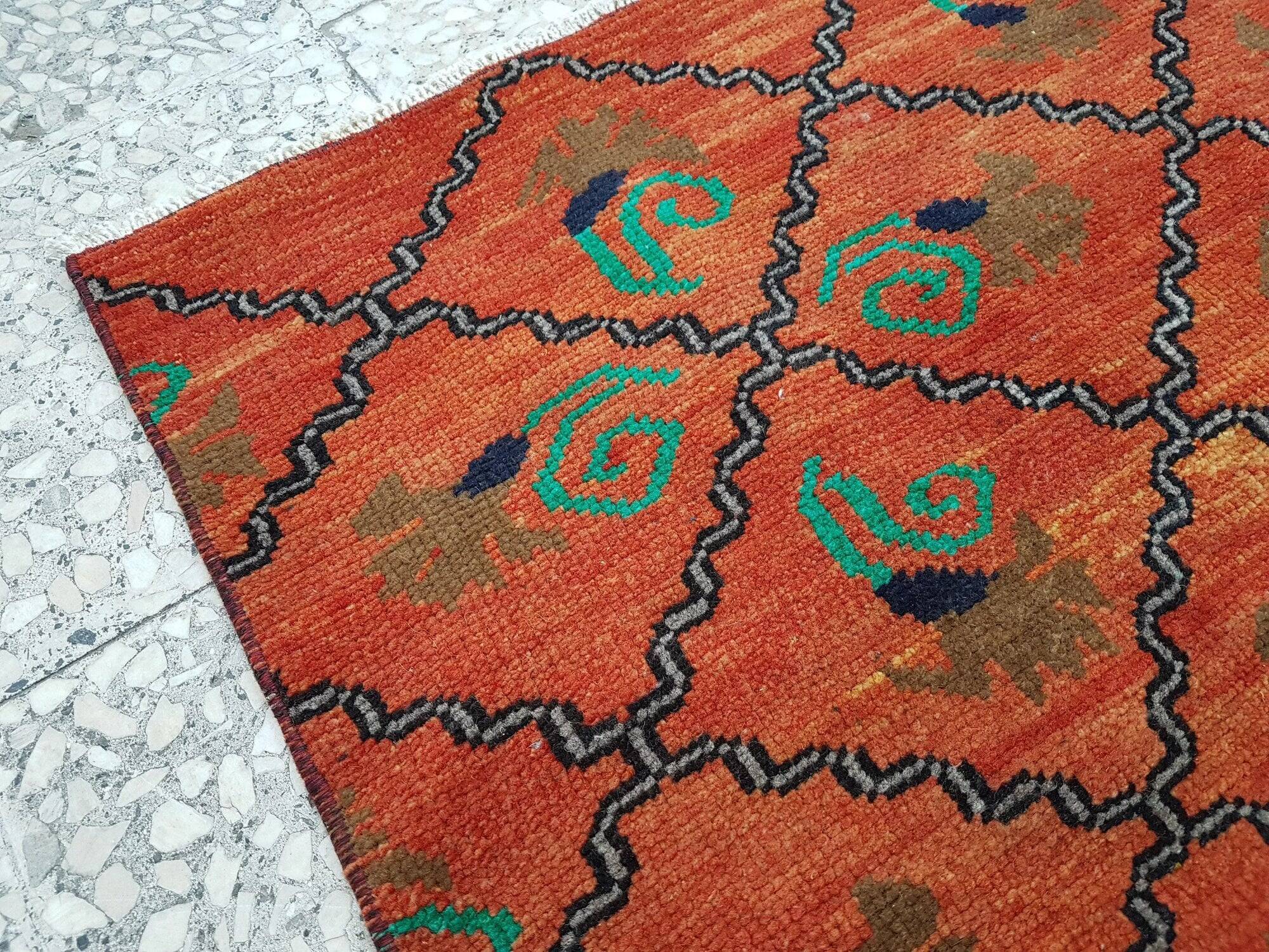 Vintage Turkish Oushak rug 118x306 cm