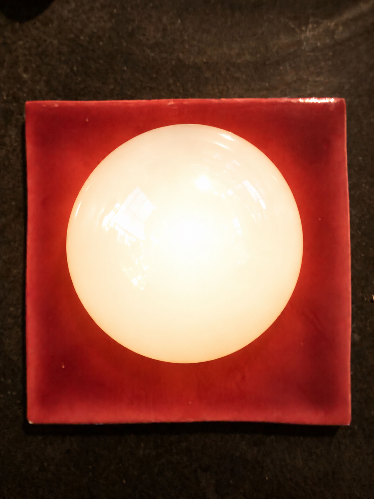 Ceramic wall lamp