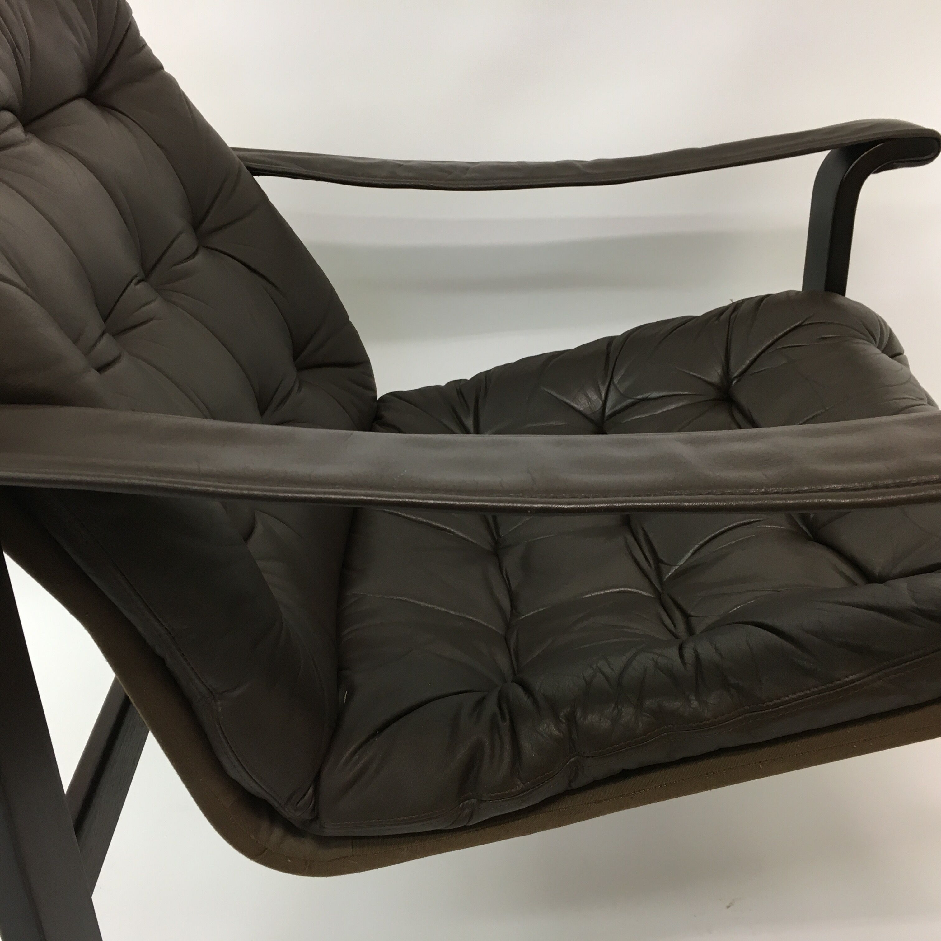 Mid-century safari lounge chair design by Oy Bj Dahlqvist ab, Finland, 1970s