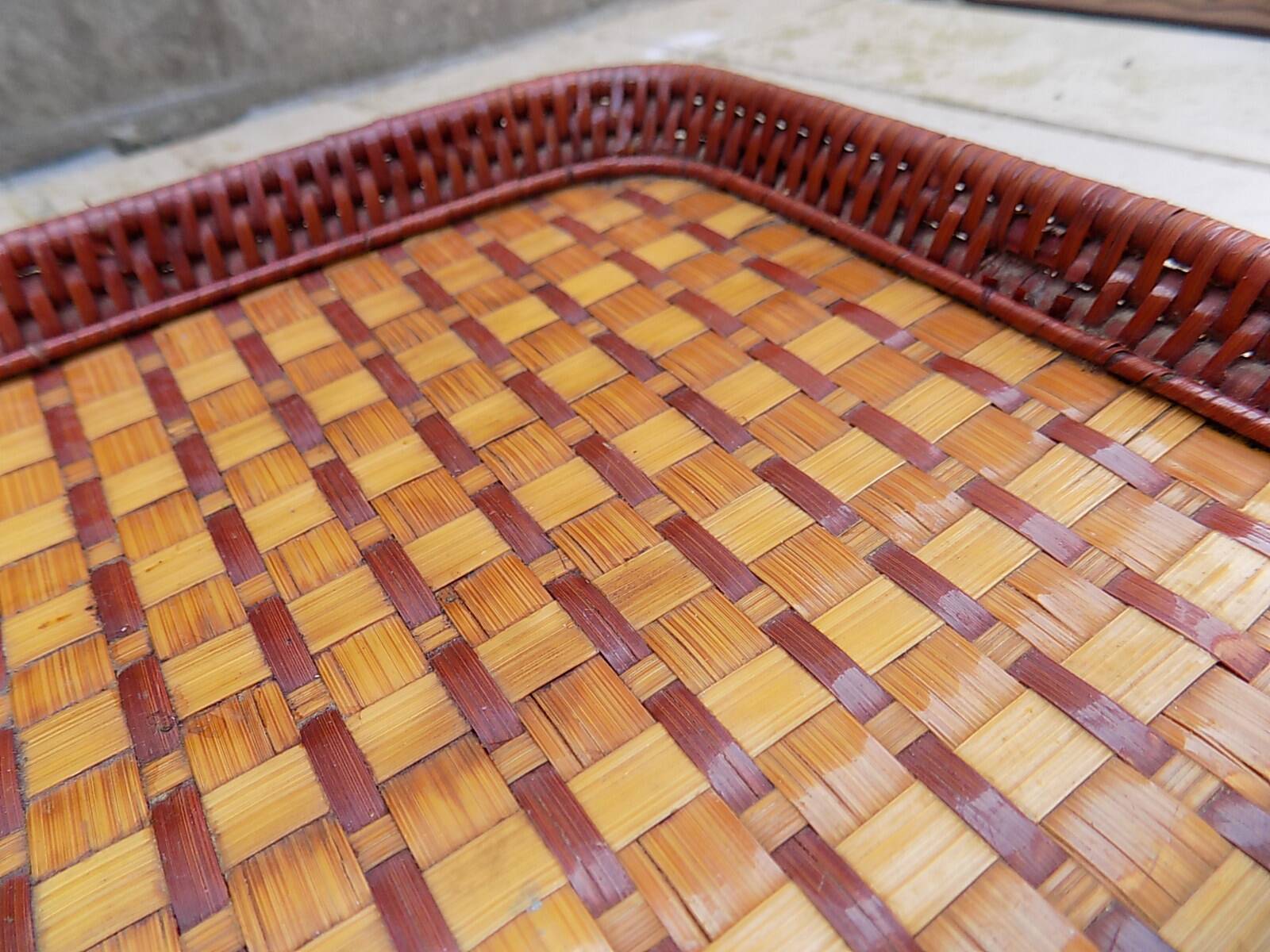 Woven rattan tray