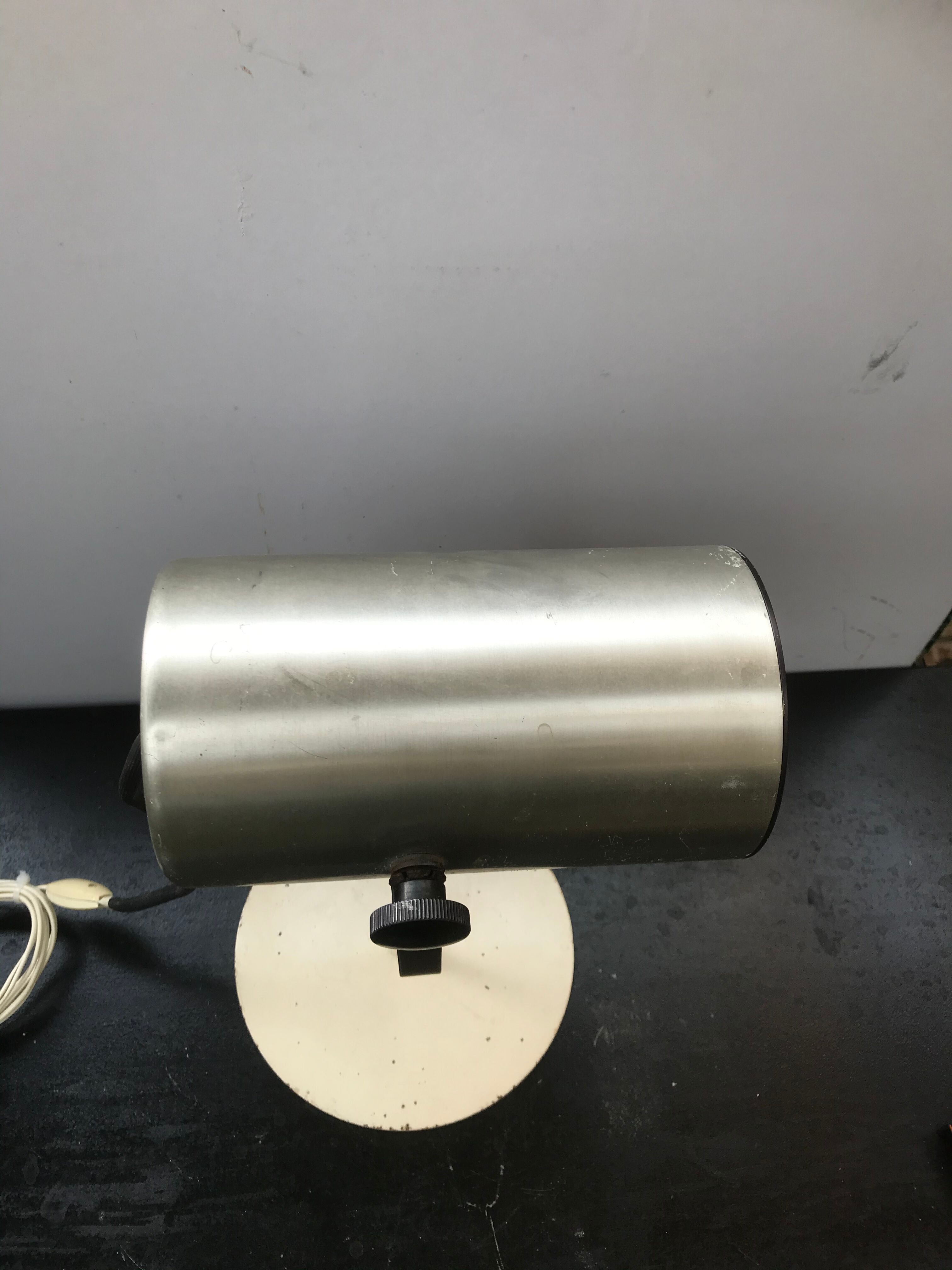 Lampe de bureau industrielle