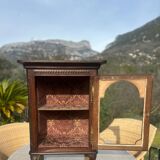 Small display cabinet to place in carved solid oak, 19th century.