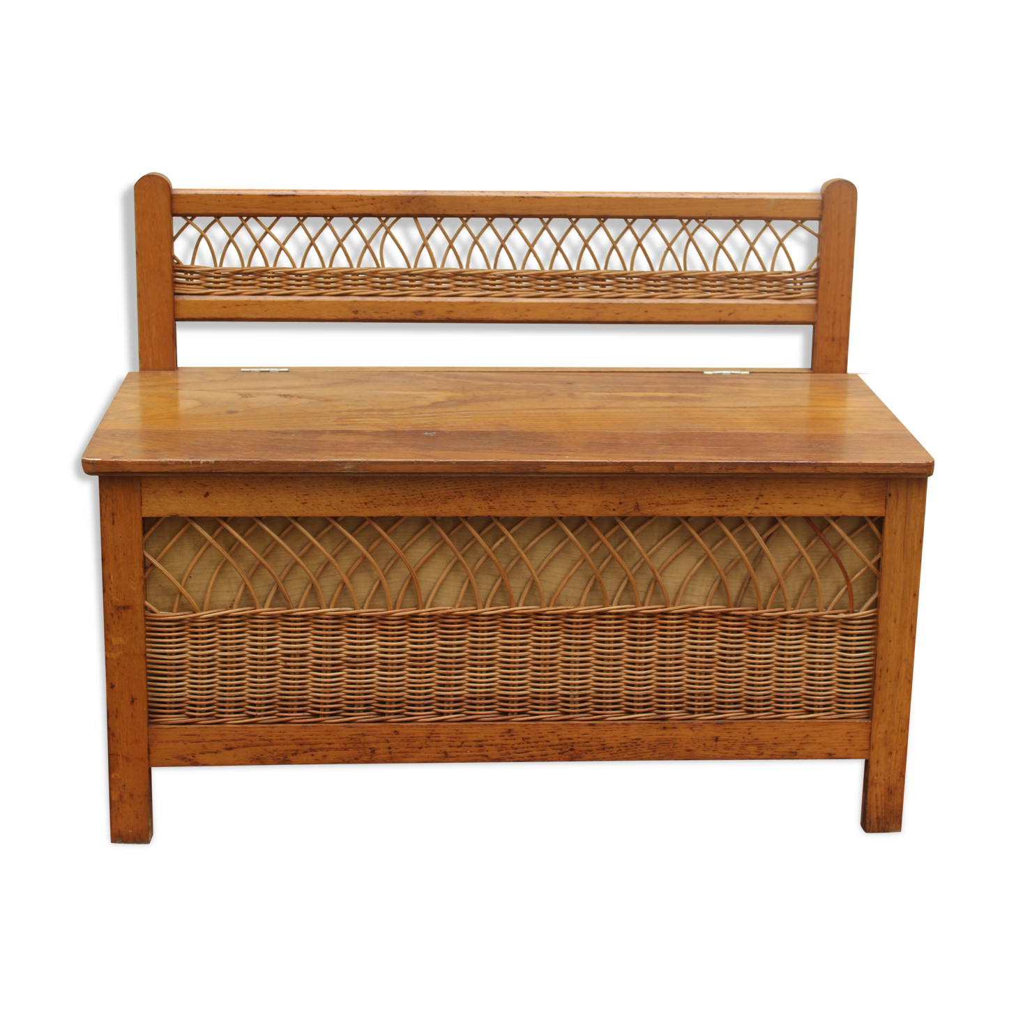 Wooden chest and rattan