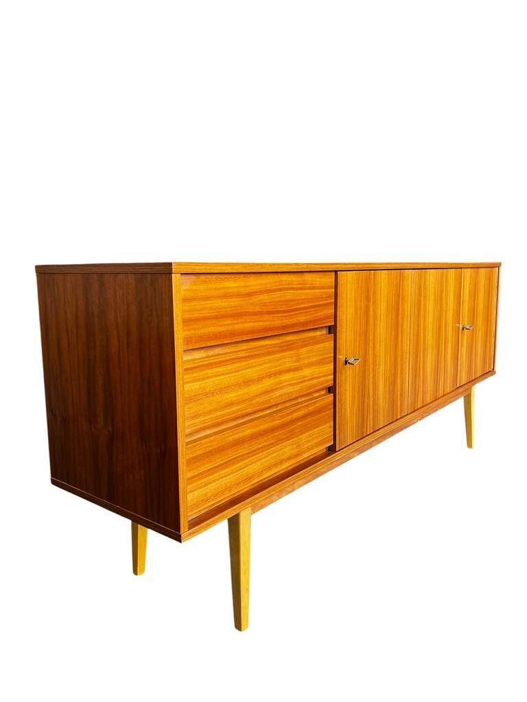 Buffet scandinave vintage en bois / commode / buffet