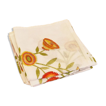 6 vintage table napkins with pop flowers from the 70s.