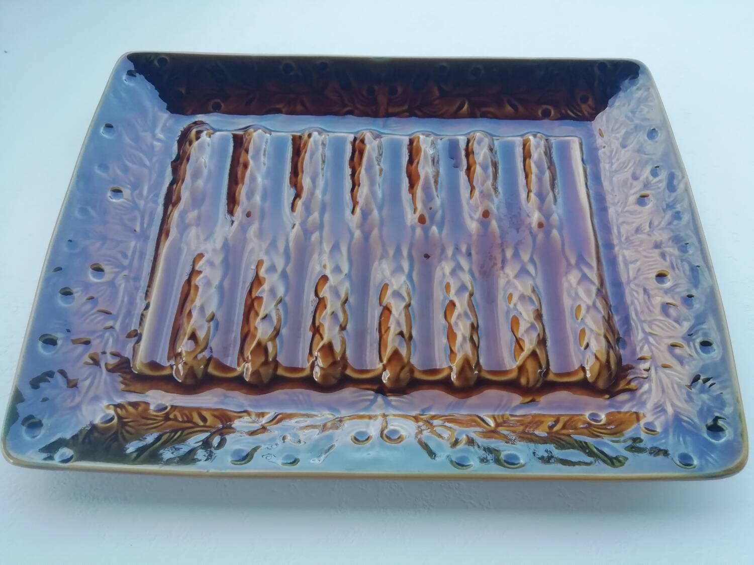 Asparagus barbotine dish