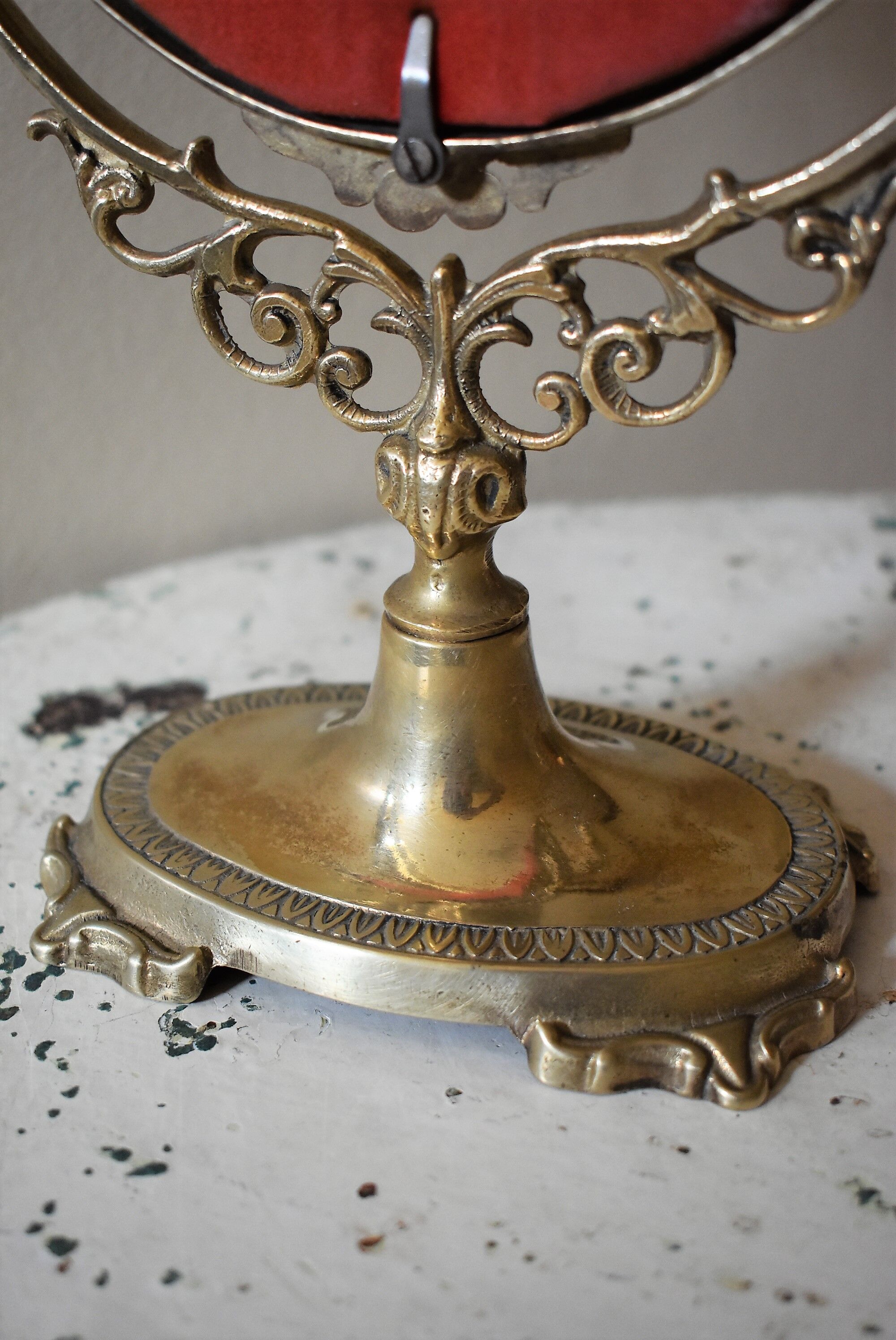 Psyche brass mirror 28x38cm