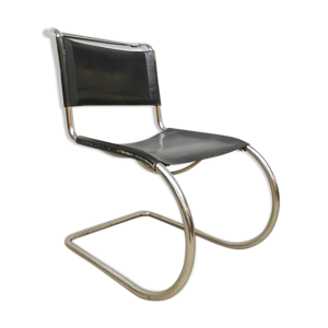 Chaise modèle MR10 par Mies van