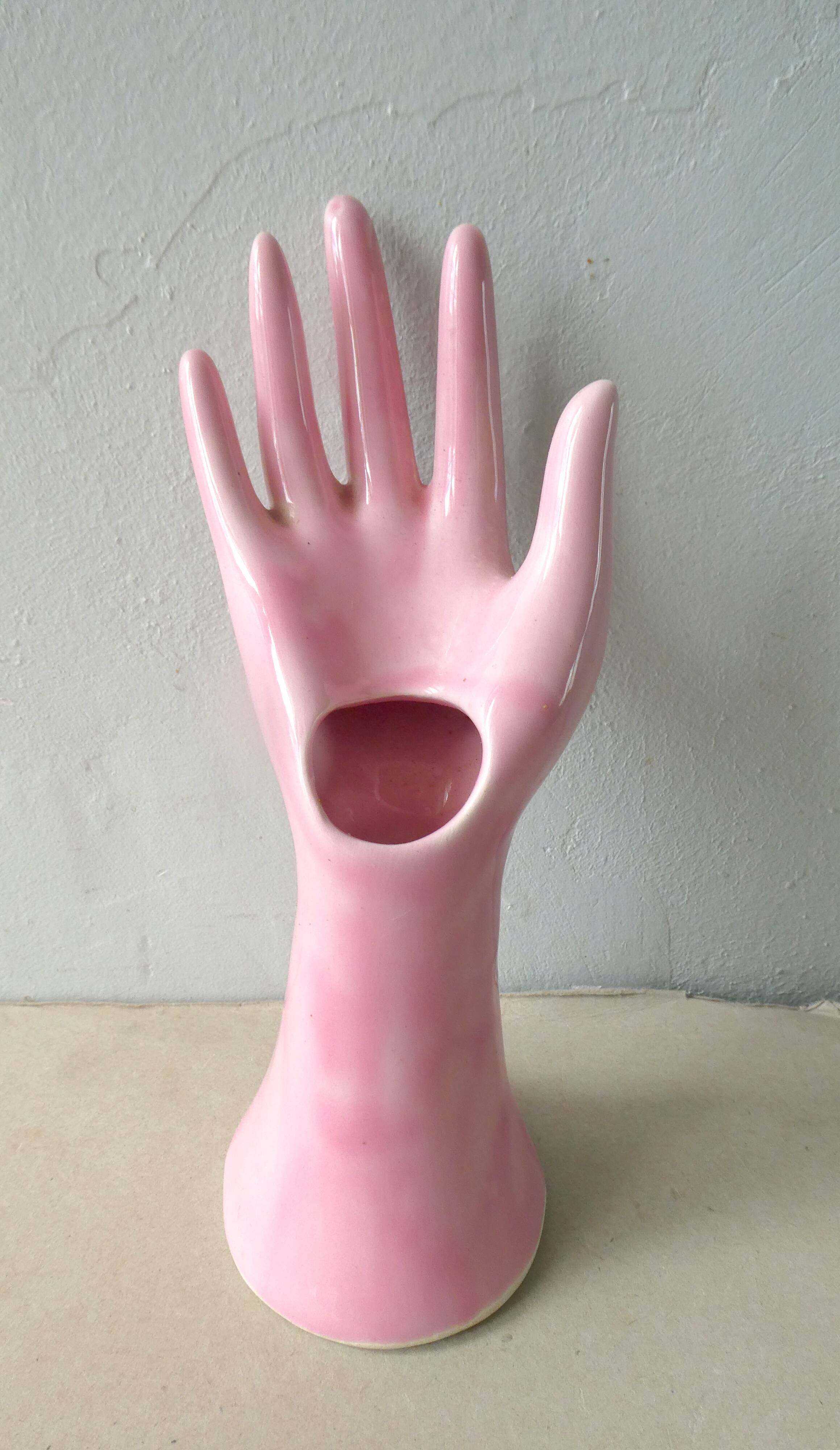 Main baguier, soliflore en céramique rose