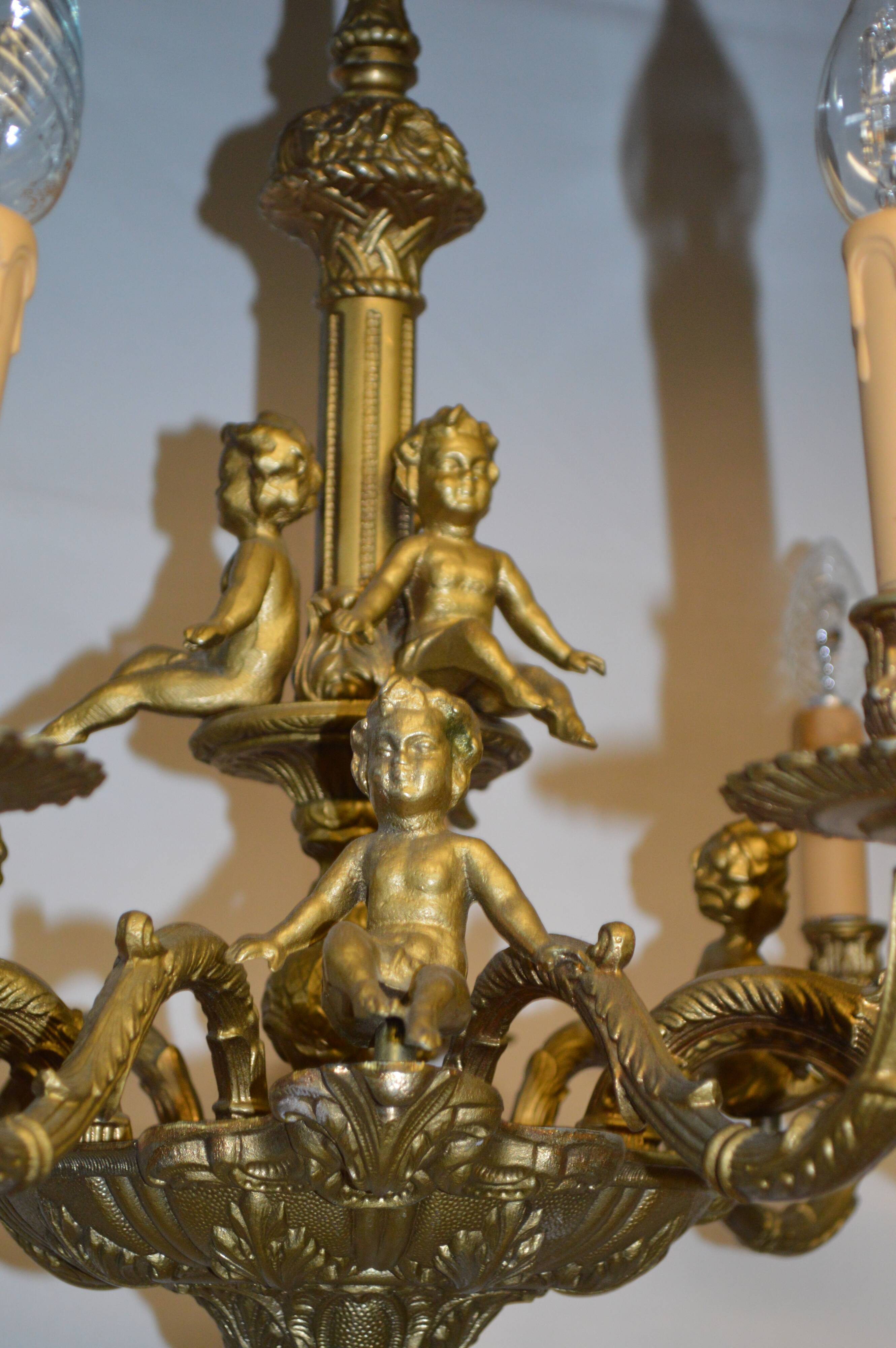 Louis XV style chandelier in bronze