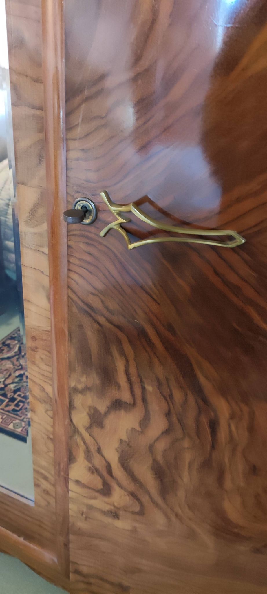 Armoire en merisier