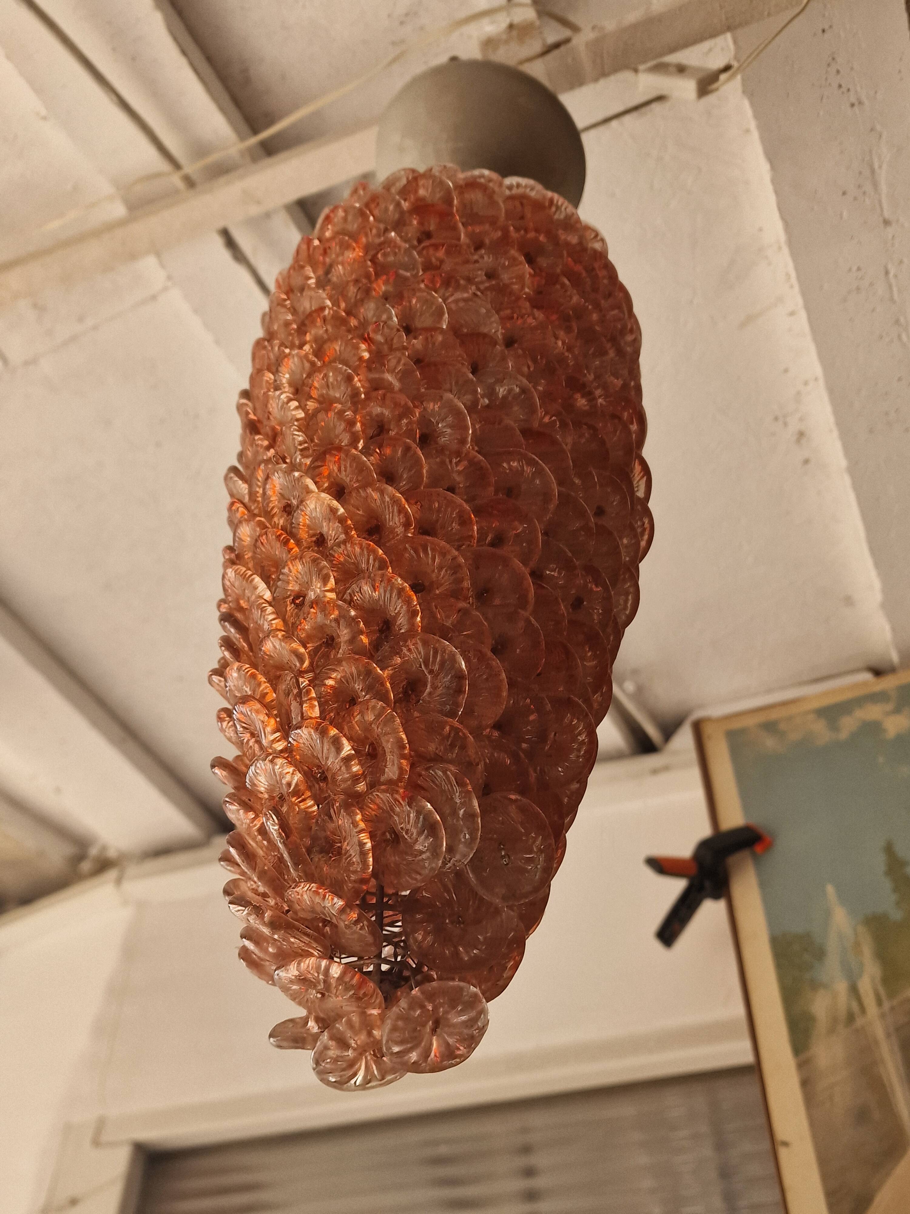 Superb blown glass chandelier from Murano, Italian craftsmanship from the a.