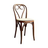 Heart bistro chair in beech and green wool