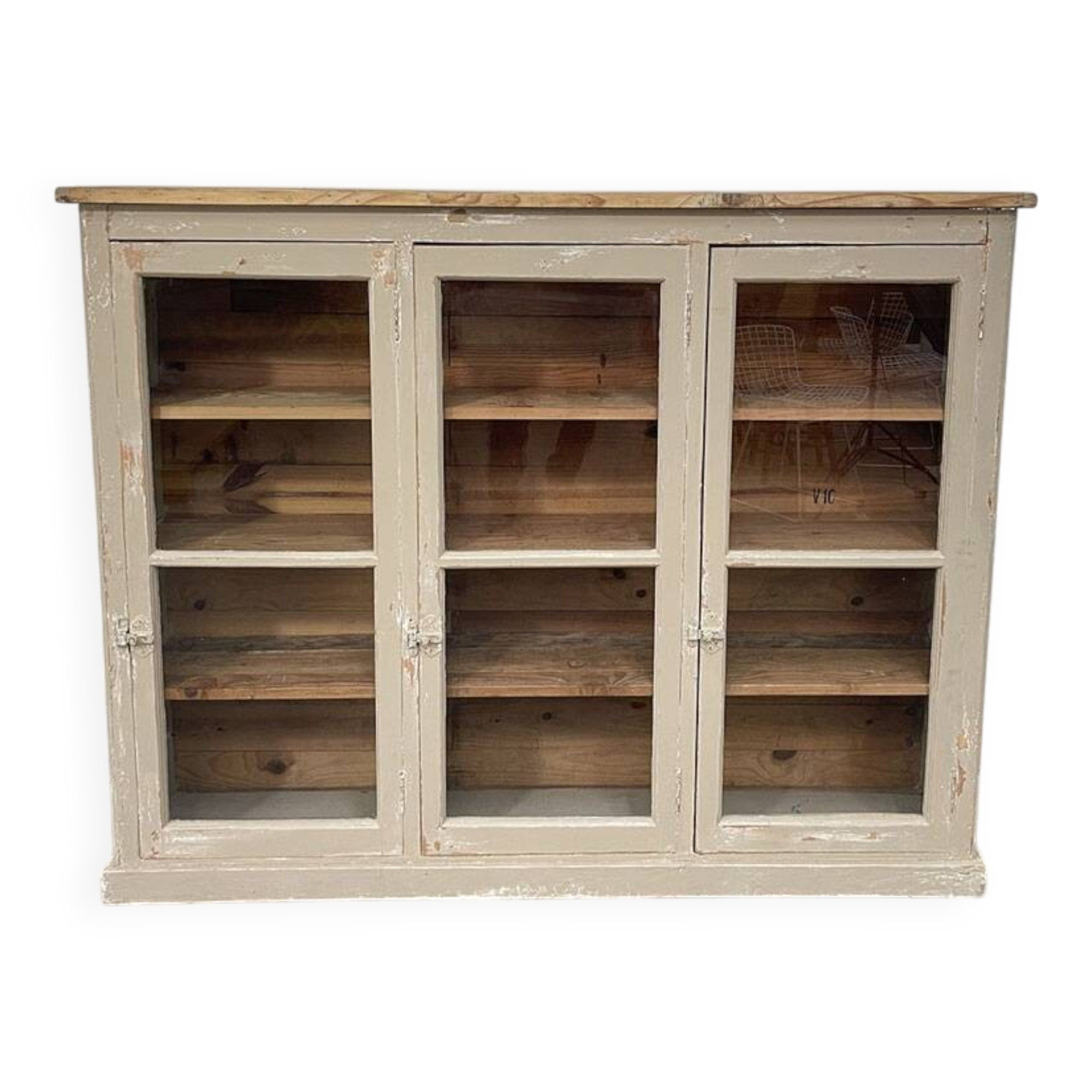 Old 1900 wooden grocery store display case with shelves