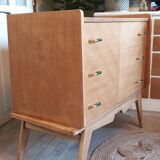 Chest of drawer compass feet