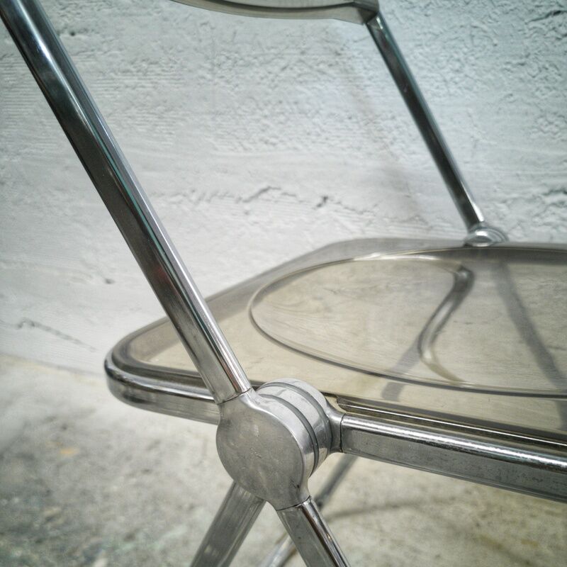 Chair "Plia" by Giancarlo Piretti for Castelli