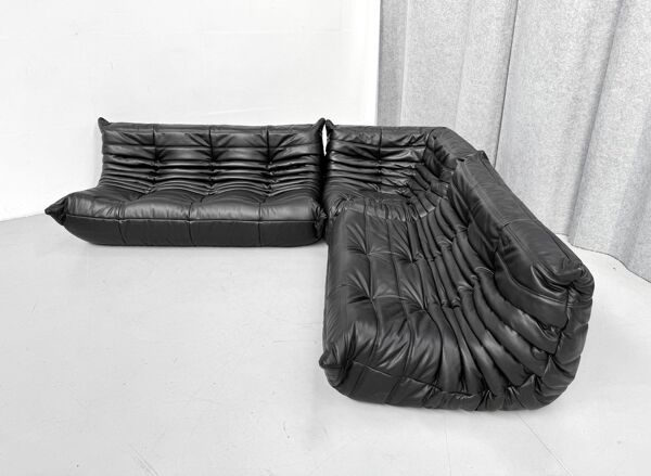 Ensemble de salon Togo français en cuir noir par Michel Ducaroy pour Ligne Roset, ensemble de 3 pièces