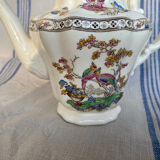English porcelain teapot "Spode"