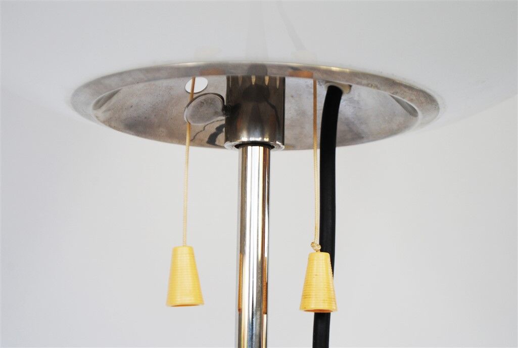 Space age floor lamp