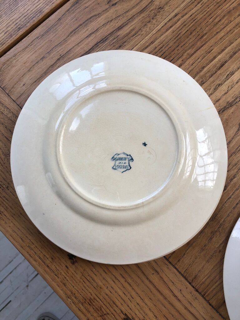 3 plates - 1 Longwy Iron Earth compotier