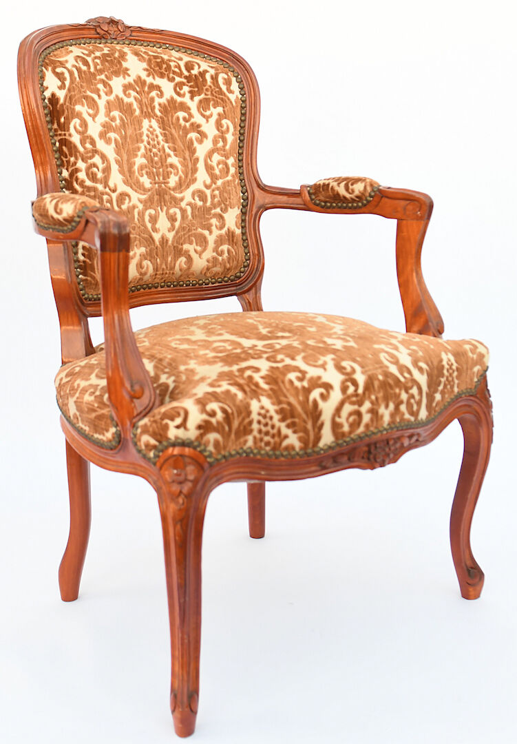 Louis XV style convertible armchair