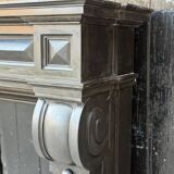 Grande cheminée Napoléon III en marbre noir de Belgique, vers 1880