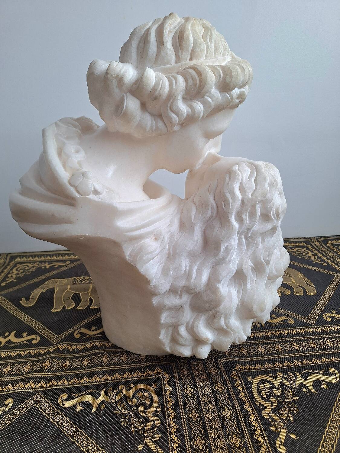 Grand marbre de Carrare d’après Jean-Antoine Houdon, buste ancien « le